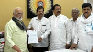 Not even a single barber shop will be allowed to open 4